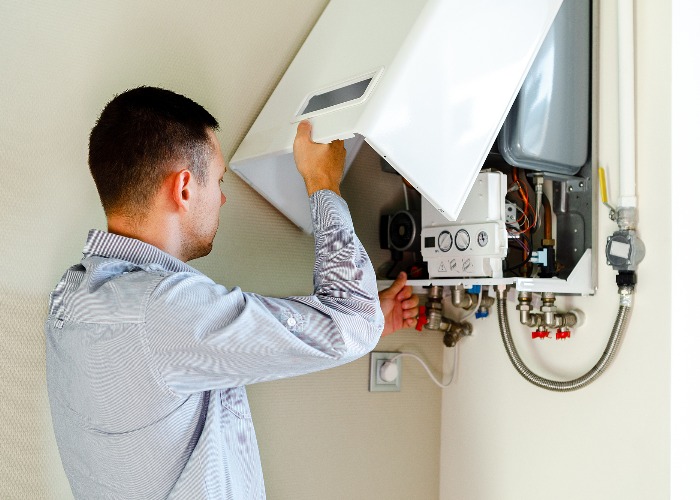 e47dff4e-a970-4e06-9a96-cd102c037487-boiler-installation